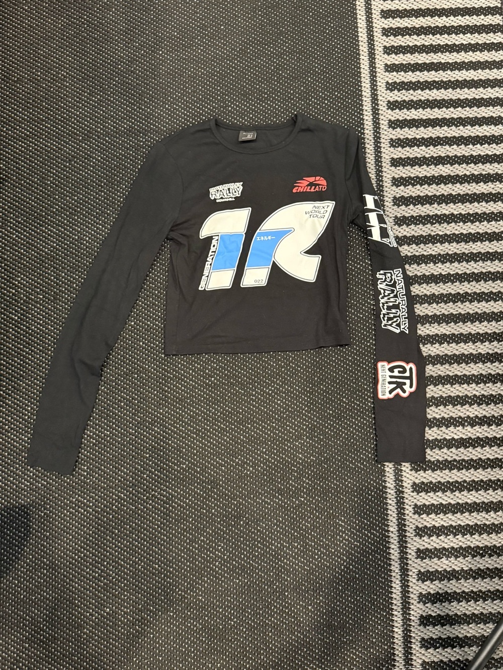 Bershka Black Long-Sleeve Graphic Crop Top with Blue and White Accents
